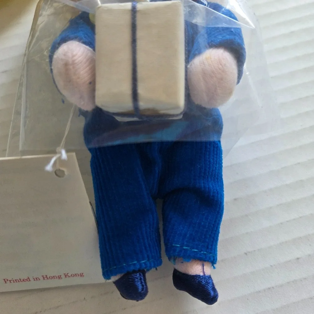 VTG 1981 Joan Walsh Anglund Pocket Dolls Birthday Boy 7" Corduroy Clothing - Picture 4 of 15